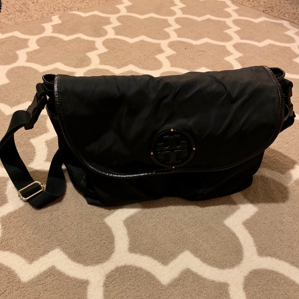 Tory Burch diaper bag. Great condition! - Picture 2 of 4